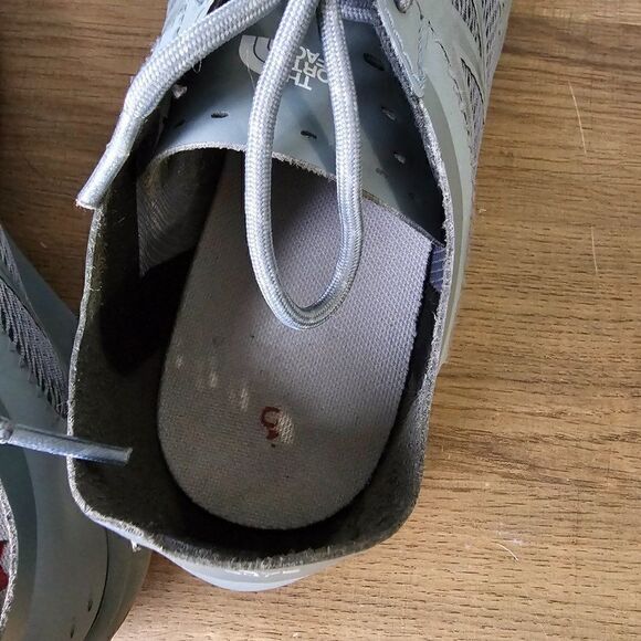 EUC THE NORTH FACE LITEWAVE FLOW SNEAKERS VIBRAM SOLES SIZE 9.5 WOMENS - Picture 11 of 16